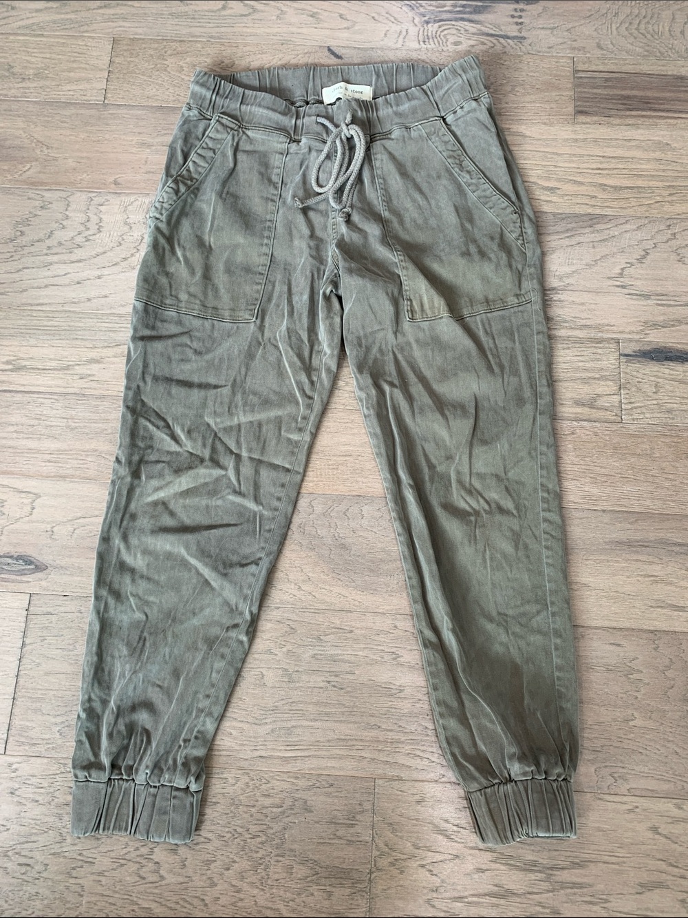 cloth & stone Olive Drawstring Relaxed Joggers Size Small